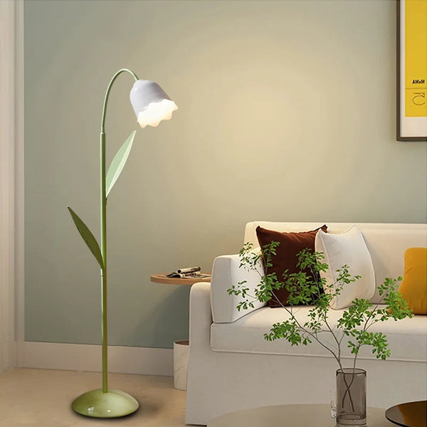 Lampada da terra Demeter Vintage Countryside Tulip