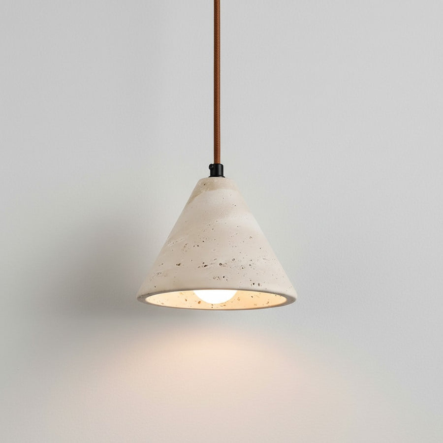 Lampada a sospensione conica in travertino naturale Caspian