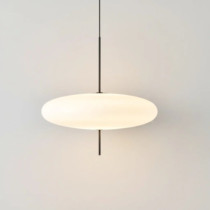Claudio_2065_Saucer_Pendant_Li