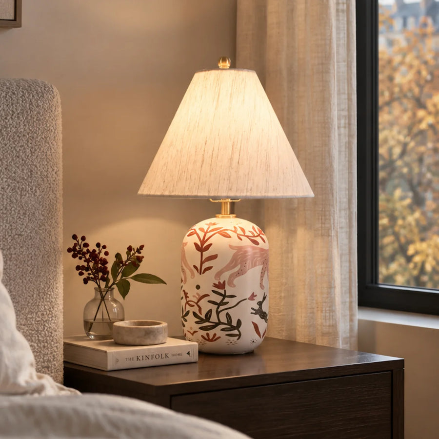 Diyor Retro Ceramic Tapered Linen Table Lamp