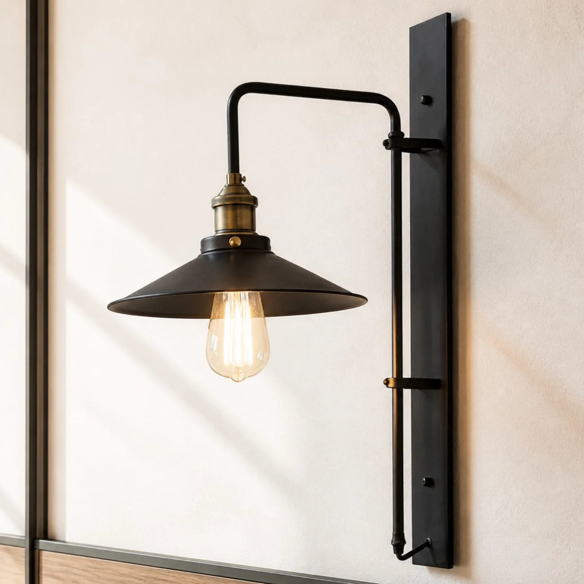 Lampe murale en métal réglable vintage Emile