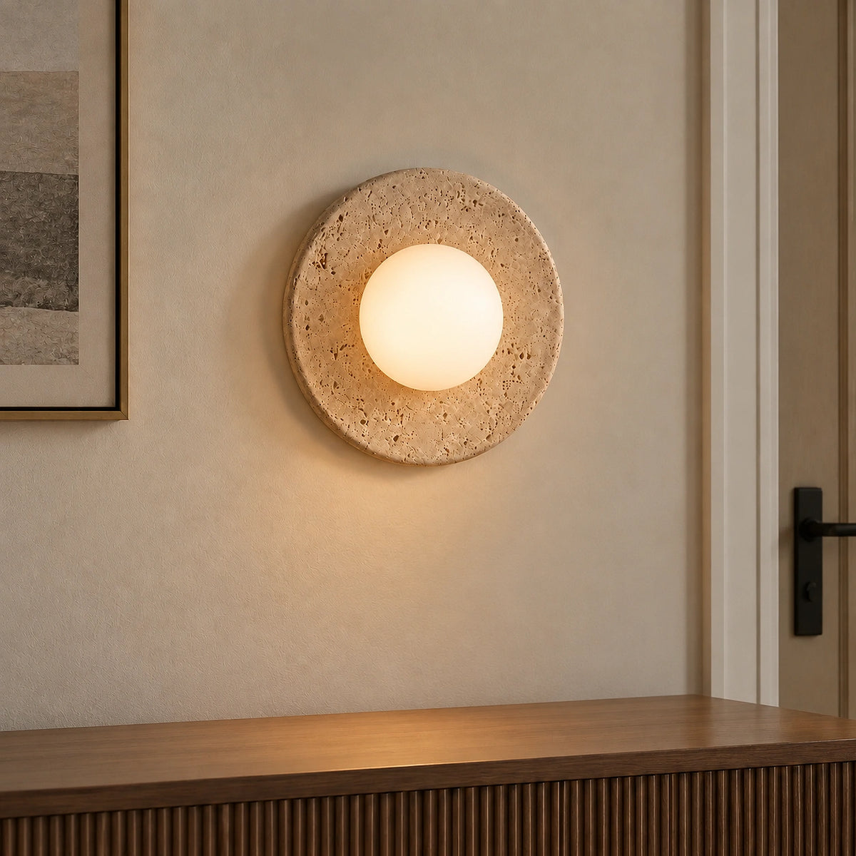 Applique murale Selara Wabi-Sabi Lune en travertin beige